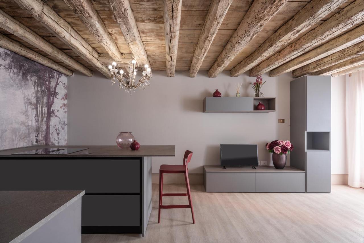 San Pietro Cozy Studio R&R Венеция Экстерьер фото